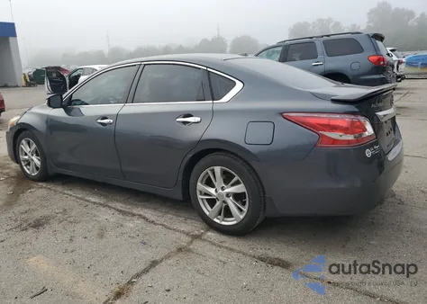 2013 Nissan Altima 2.5 из США, поврежденный, VIN 1N4AL3AP2DN457562